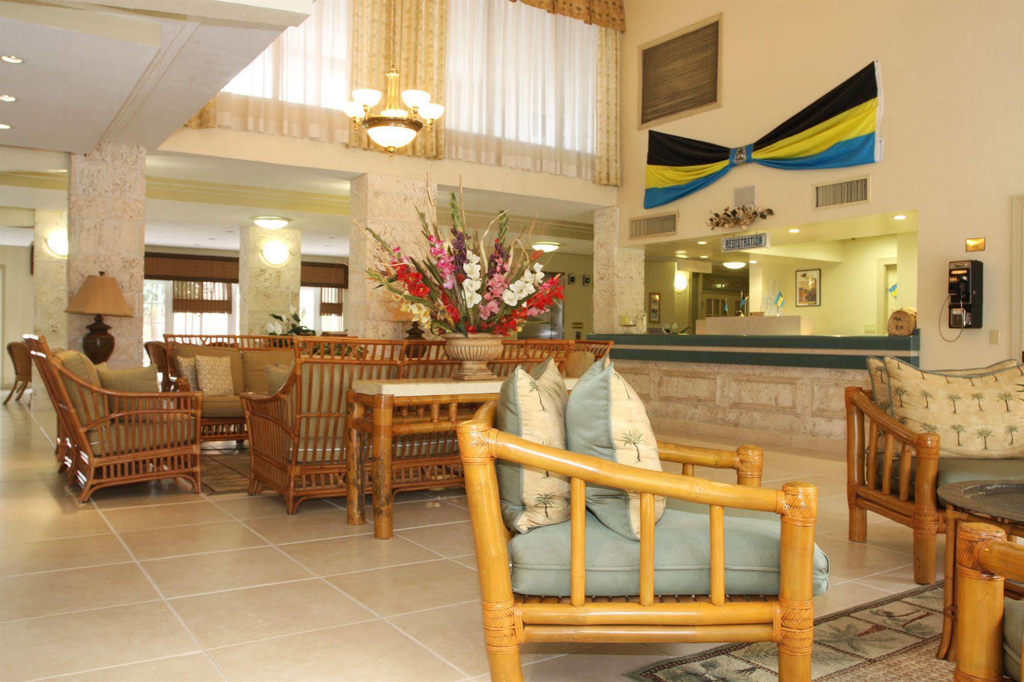 Castaways Resort And Suites Freeport Exterior photo